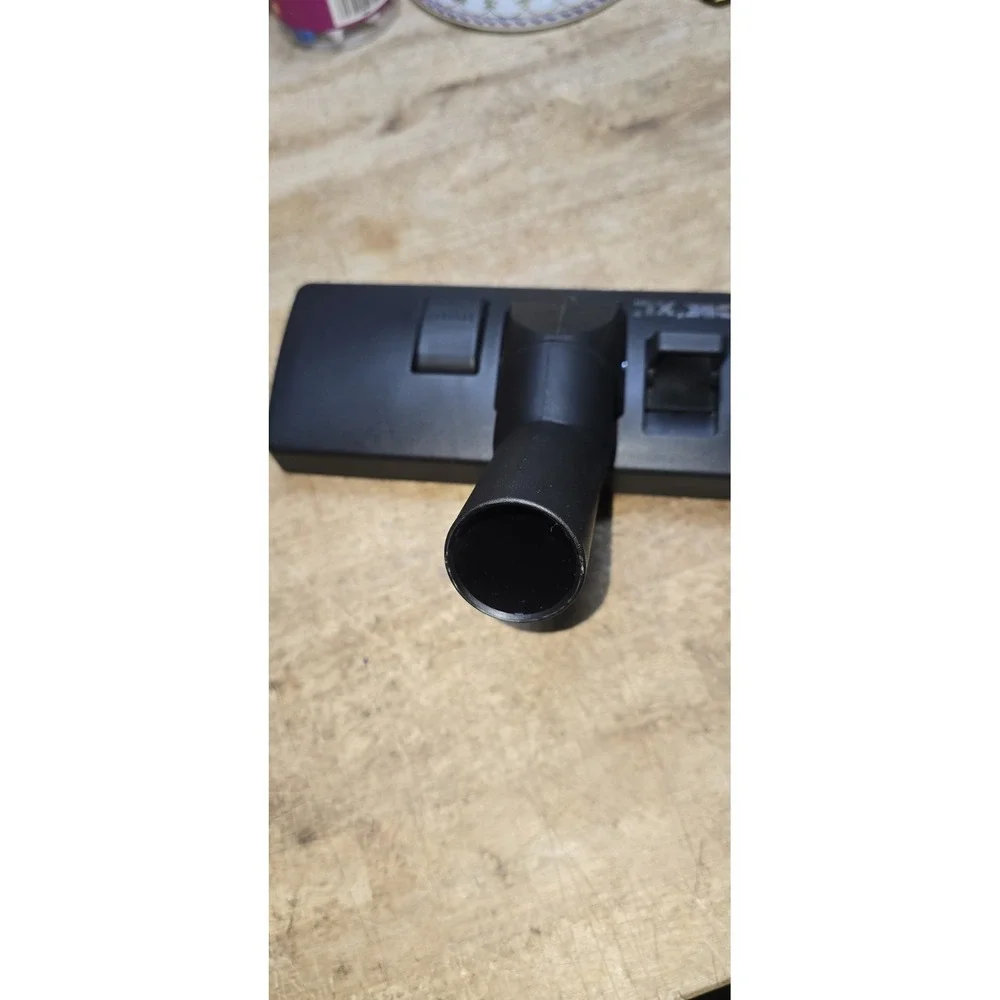 Oreck XL Vacuum Bare Floor Attachment Head Sweeper Flip Lever Style 10